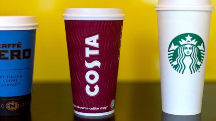 Encuentran bacterias fecales en el hielo de varias grandes cadenas de café en el Reino Unido