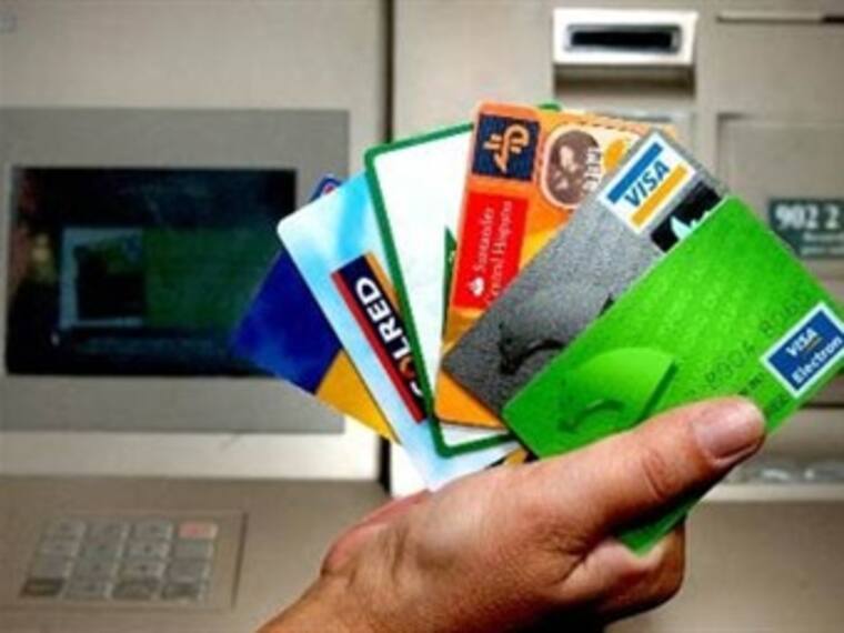 Comisiones de tarjetas de crédito. &#039;Momento corporativo&#039; con Roberto Aguilar. 03/04/13