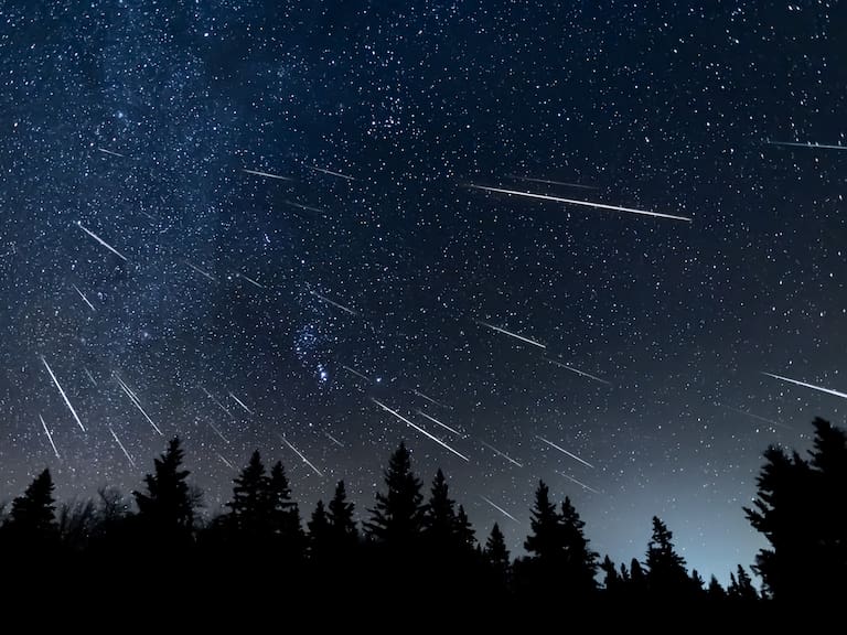 Se le conoce así porque parecen irradiar desde la constelación de Géminis.