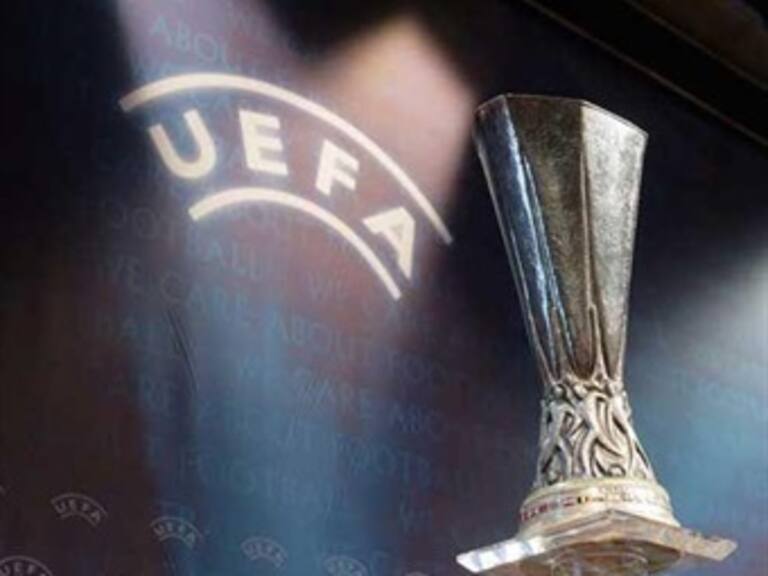 UEFA reservará acceso a grupos de Europa League a campeones de Copa