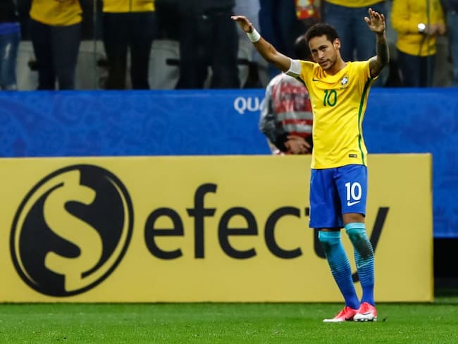 ¡La celebración de Neymar tras la clasificación de Brasil a Rusia 2018!
