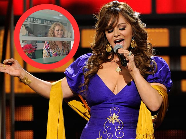 ¿Jenni Rivera está viva? Captan a mujer idéntica en clínica del IMSS | FOTOS