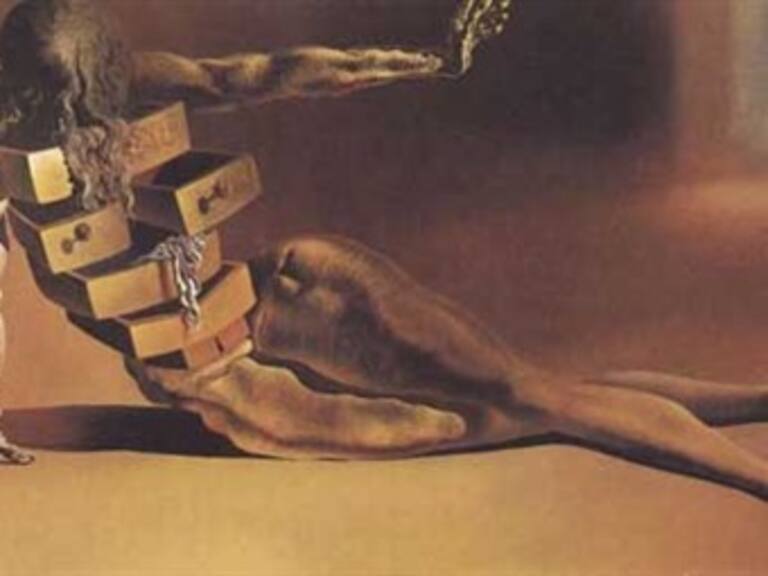 Roban estatua de Dalí en pleno día