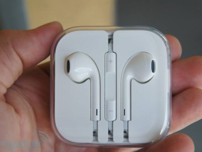 ¿Sabías que los audífonos de tu iPhone pueden servir para esto?