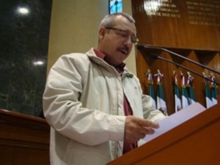 Presentan el libro ‘Narcotráfico e identidad juvenil’