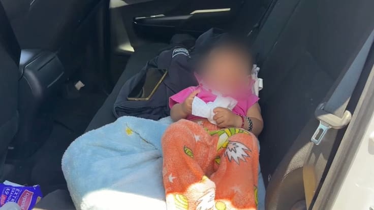 Abandonan bebé en taxi de aplicación en Ecatepec