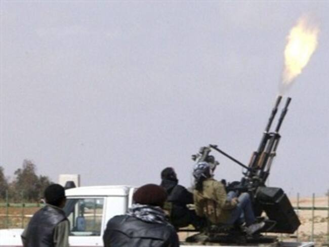 Respalda EU envío de aliados para asesorar a rebeldes en Libia