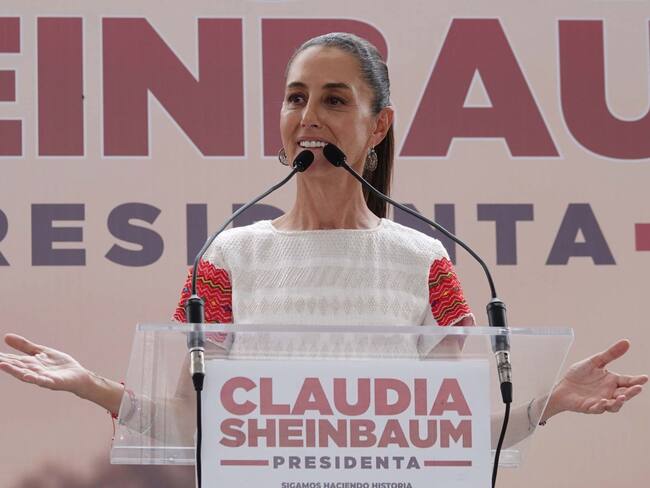 Massive Caller no es creíble, nos pidió recursos para orientar encuestas: Sheinbaum