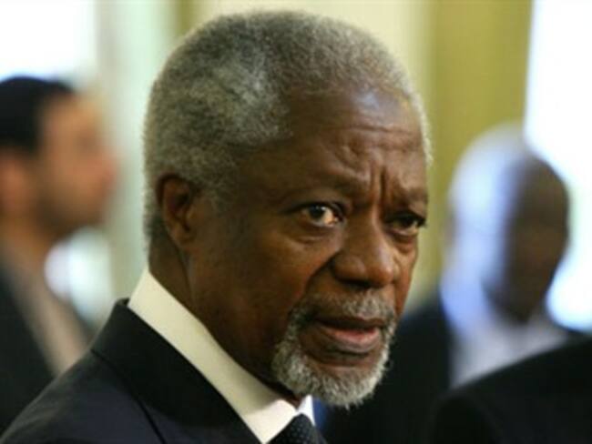 Renuncia Kofi Annan como mediador en Siria