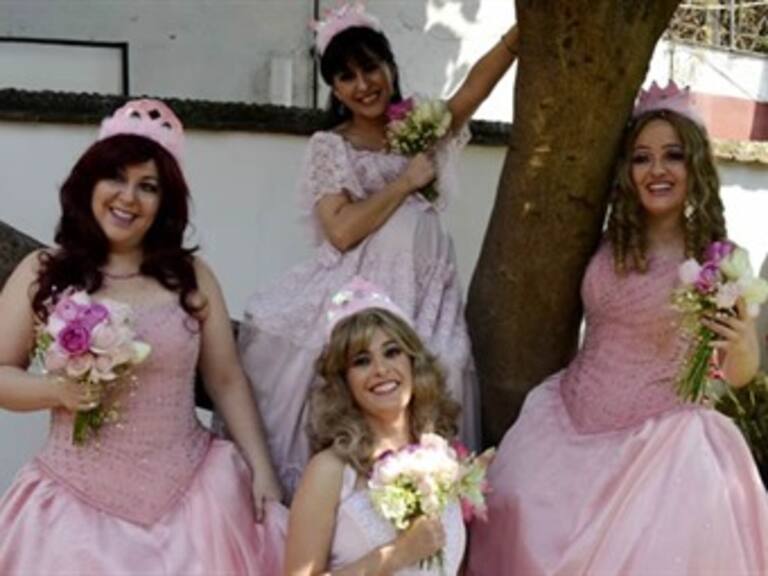 Otorga ALDF Medalla de Artes a Las Reinas Chulas