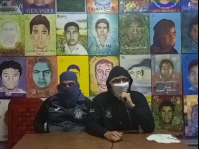 Estudiantes normalistas de Ayotzinapa afirman que no claudicarán en su exigencia de justicia