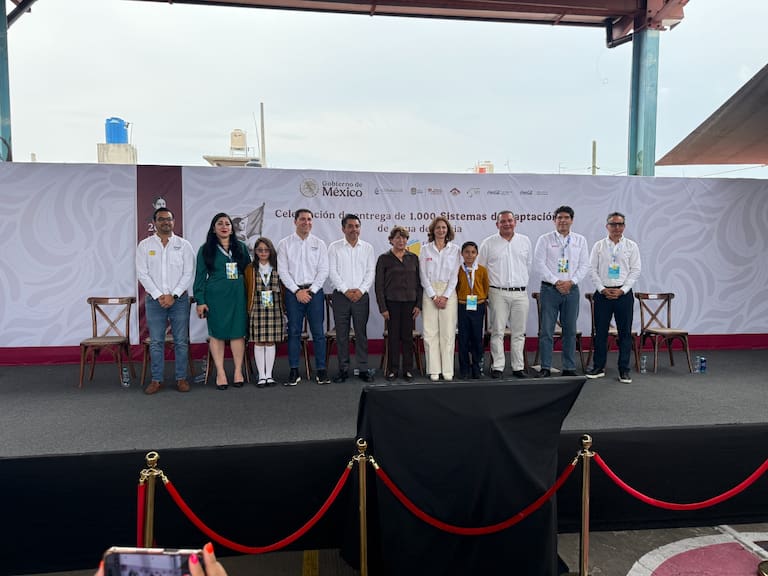 Escuela número 1,000 de la iniciativa “Escuelas con Agua” es inaugurada en Valle de Chalco, Estado de México