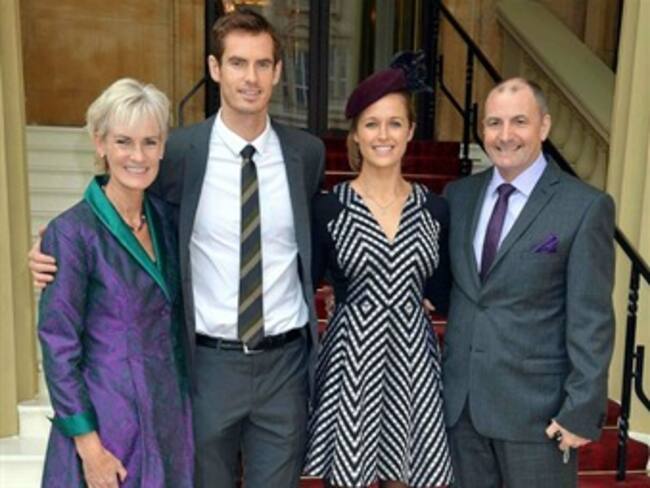 Recibe escocés Andy Murray mención real luego de un examen antidoping