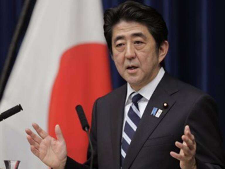Primer ministro japonés demanda resolver el escape de agua de Fukushima