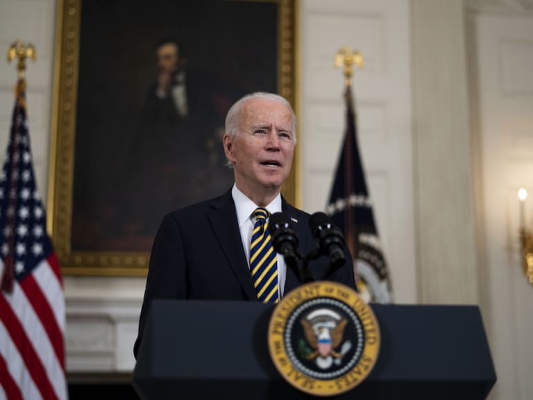 Joe Biden ordena bombardear a milicias en Siria