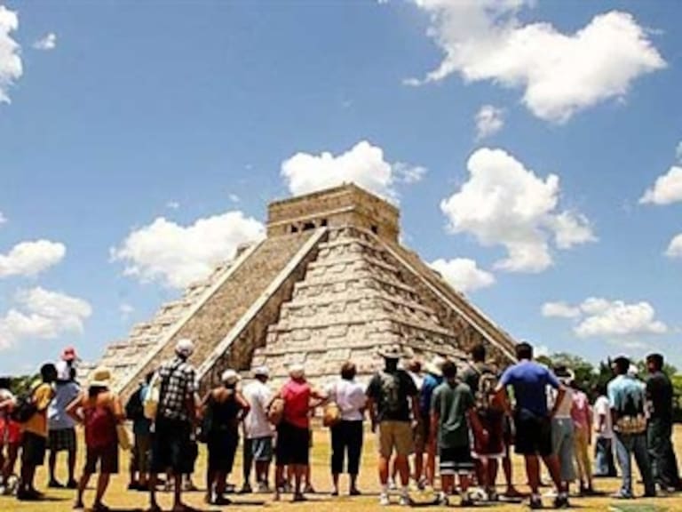 Rompe México récord de turistas en 2011