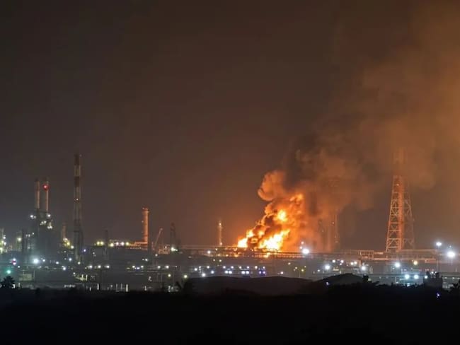 Incendio en refinería de Salina Cruz, Oaxaca, deja seis heridos de gravedad