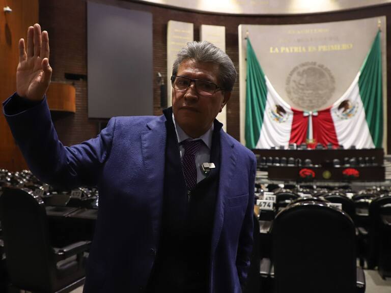 Ricardo Monreal anticipó en redes que podría darse un periodo extraordinario en el Senado.