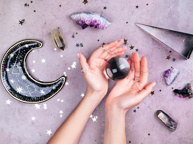 Horóscopo Negro: ¿Qué piedra preciosa te ayudará a soltar ese gran amor?