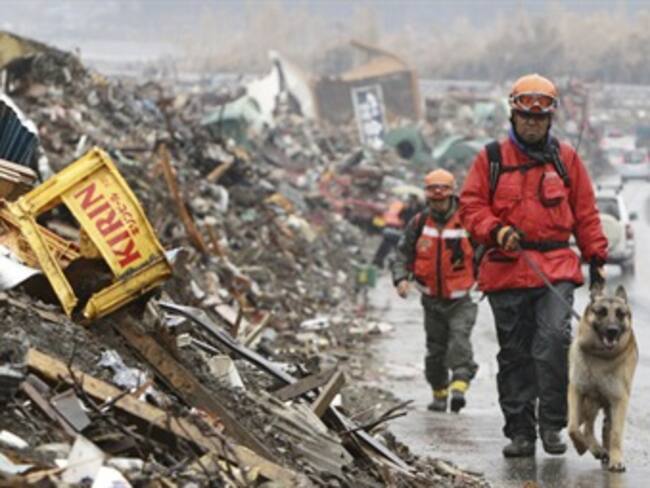 Comienza búsqueda de víctimas en zona más cercana a Fukushima