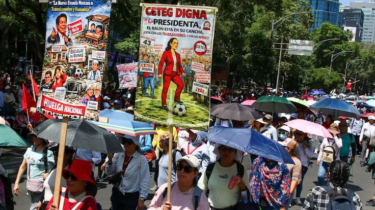 Marcha de la CNTE termina en polémica: Segob señala intervención de provocadores