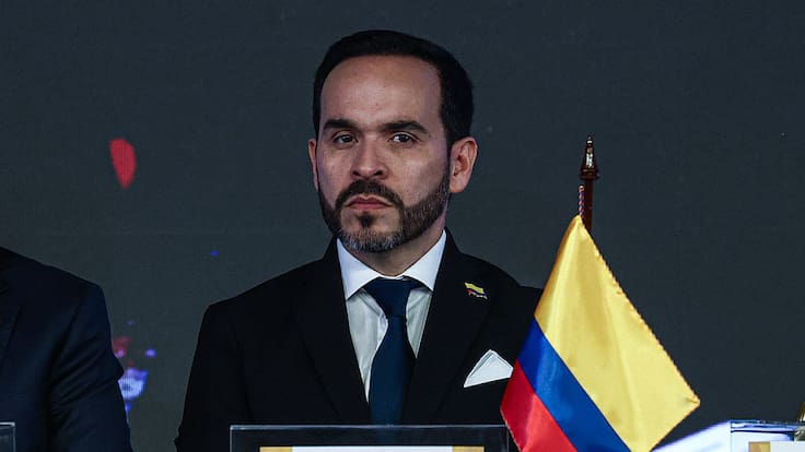 Abelardo de la Espriella anuncia cierre de 14 embajadas y redefine la política exterior de Colombia