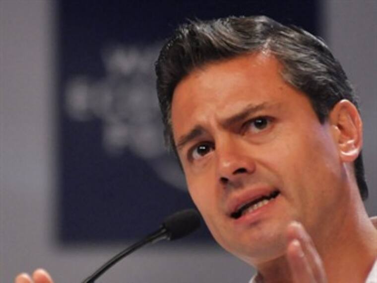 'La gira de EPN' Cinthya Basulto, reportera