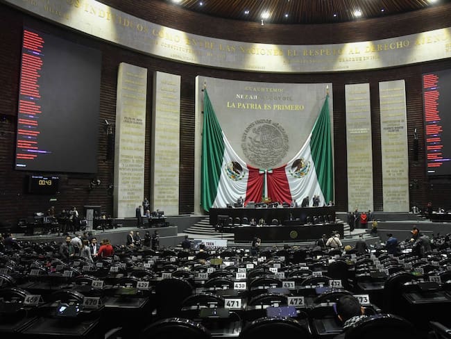 Cámara de Diputados recibe propuesta de reforma electoral ciudadana con aval del INE