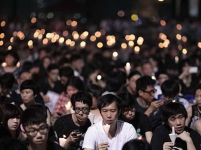 Vigilia en Hong Kong por 25 aniversario de sucesos en Tiananmen