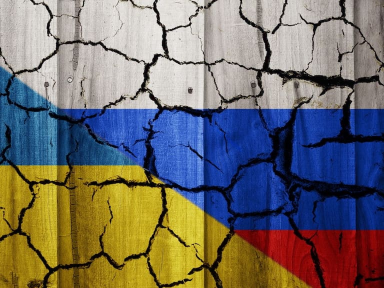 ¿Qué ha pasado y cómo viven el conflicto desde Ucrania y Rusia?