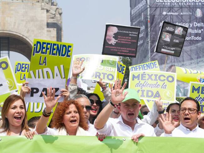 Encabeza Mikel Arriola “Marcha por la vida”