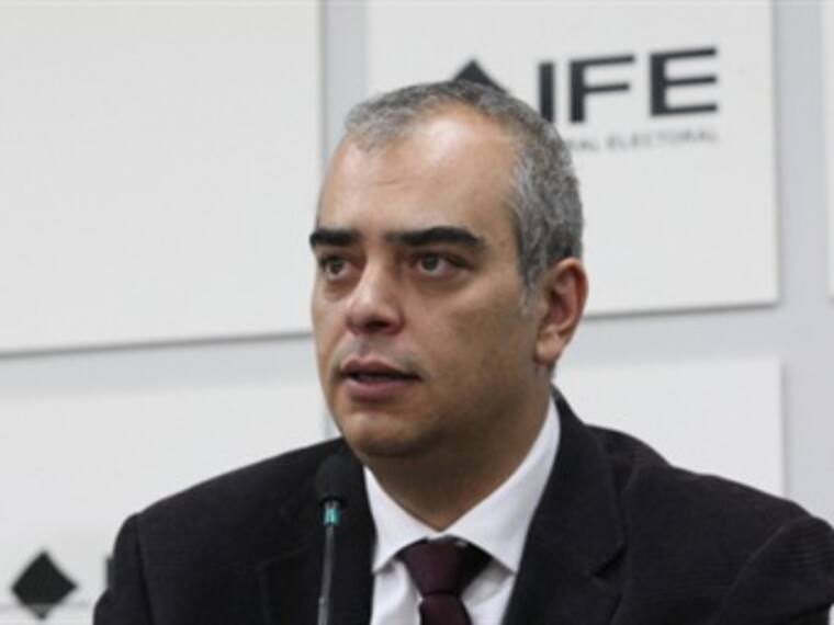 Alfredo Figueroa Fernández, consejero del IFE. Tiempo de intercampañas