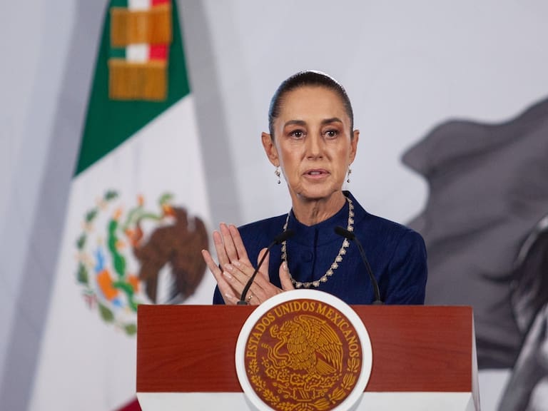 Ken Salazar "fue omiso y mintió sobre el operativo en el que se llevaron a Ismael "El Mayo" Zambada a Estados Unidos", afirmó la mandataria mexicana sobre el ex embajador de EE.UU. en México. FOTO: ANDREA MURCIA /CUARTOSCURO.COM