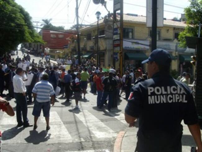 Destituyen a 13 jefes policiacos de Morelos