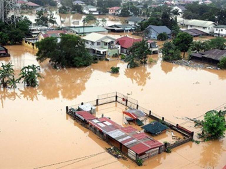 Dejan al menos 181 muertos deslaves en Filipinas