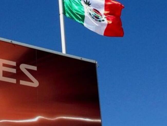 Reclama Consulado mal uso de Bandera Nacional en Fórmula1