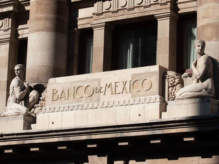 Reduce Banxico a 2.8 % su pronóstico del PIB para 2024