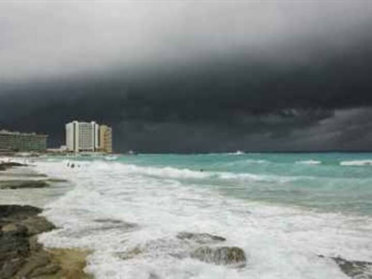 Se fortalece tormenta tropical 'Fred' en Atlántico