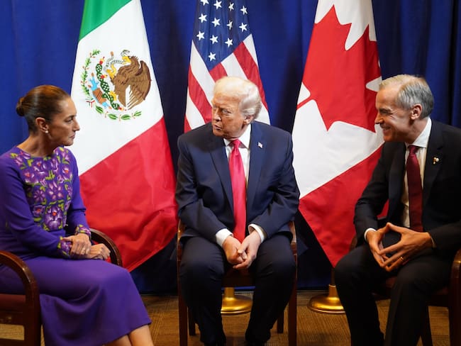Claudia Sheinbaum califica como excelente la reunión trilateral con Donald Trump y Mark Carney