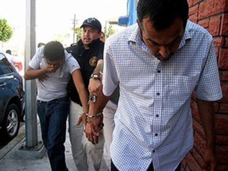 Arraigan a 10 presuntos integrantes del cártel de Sinaloa
