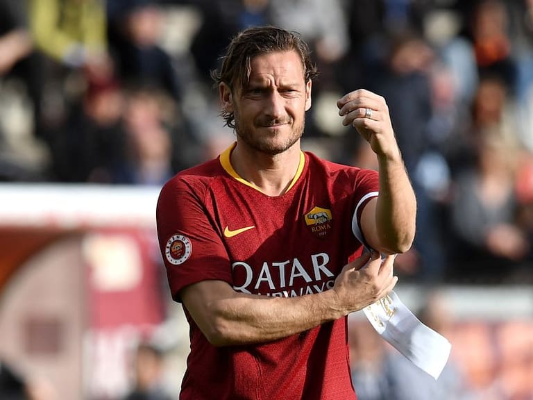 Francesco Totti le dijo adiós a la Roma.