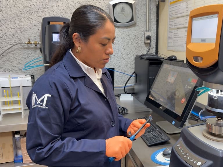 MX- Investigadores de la UNAM desarrollaron un proyecto para elaborar adoquines y ladrillos con este material