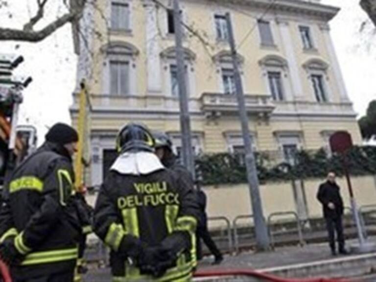 Encuentran paquete explosivo en embajada griega en Roma