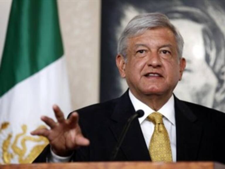 ​Que los capitalinos decidan carácter constituyente en DF: AMLO