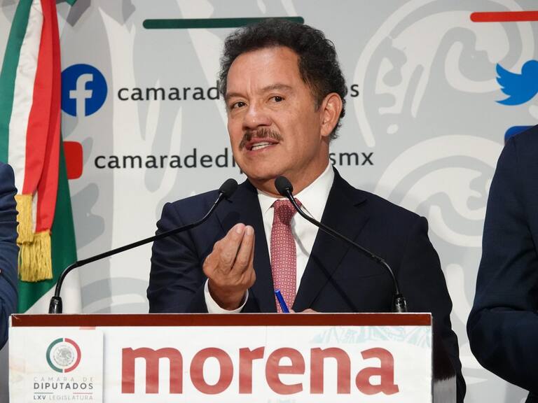 El líder de Morena en la Cámara de Diputados pide a los gobiernos no dejar todo sobre seguridad en manos del gobierno federal