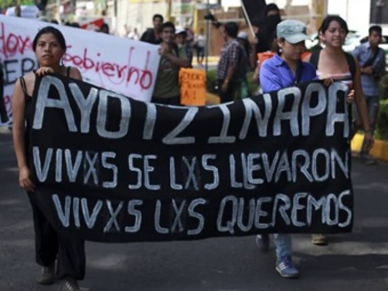 Arremete Ex Diputada Federal de Hidalgo contra manifestantes por Ayotzinapa