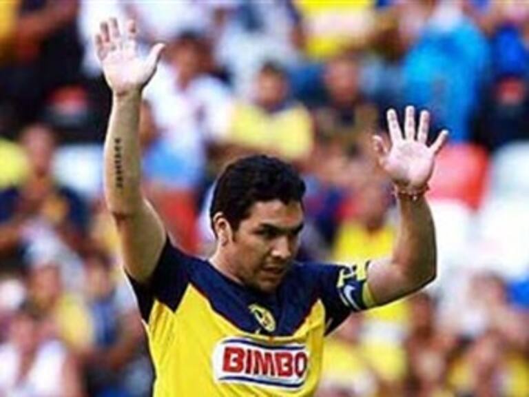 Juega Cabañas 8 minutos con América en partido de homenaje