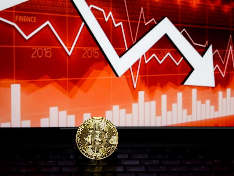 Bitcoin Dipped Below $70,000 On Bitstamp