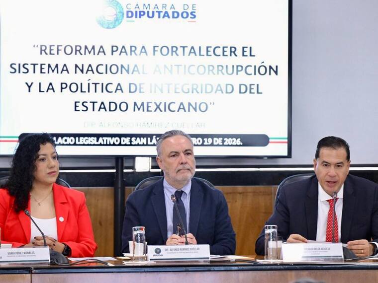 Presentan propuesta para reformar el Sistema Nacional Anticorrupción.