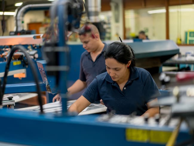 Reducción de jornada laboral, prioridad para el próximo periodo ordinario: Ricardo Monreal